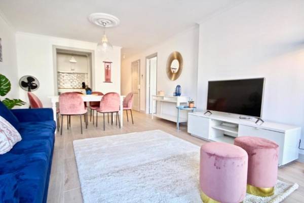 Akicity Mouraria Hanes