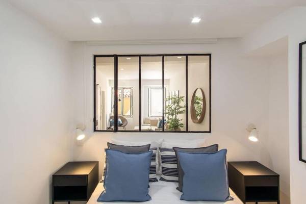 LovelyStay - Traditional Alfama View