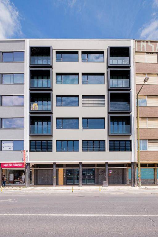 Nomad's 2Bed Riverside Lisbon