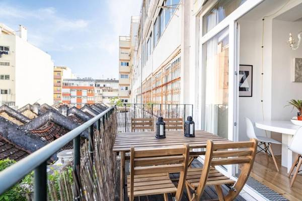 Akicity Ourique Fort