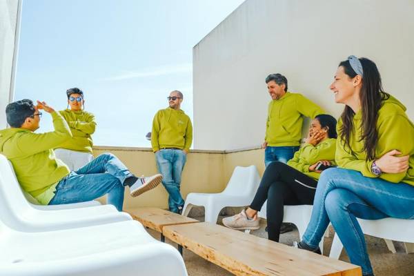 Help Yourself Hostels - Restelo