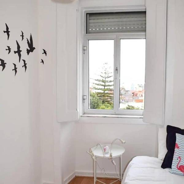 Parlamient River View I by Homing