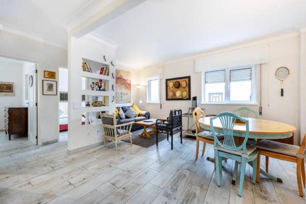 I'm on Charming Home