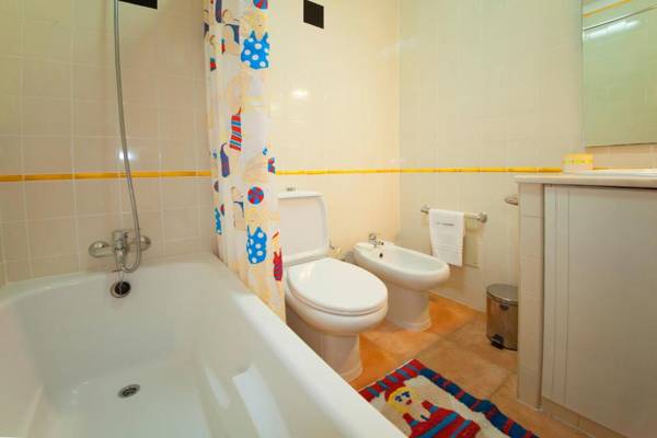 A33 - Fishermans Cottage in Lagos