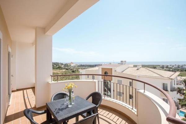 Meia Praia Beach Apartment