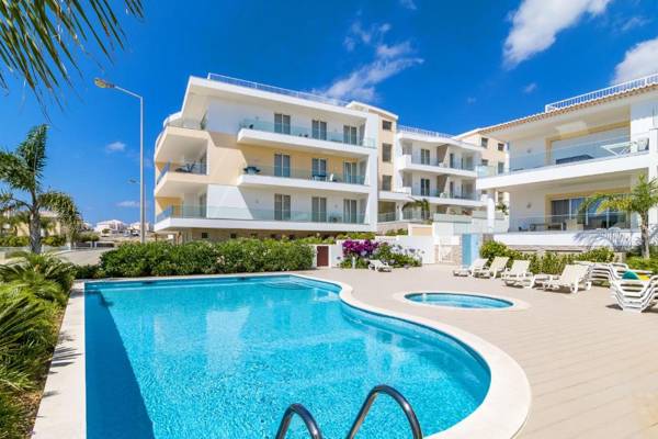 Sleek Modern Beach Apartment Porto de Mos Lagos