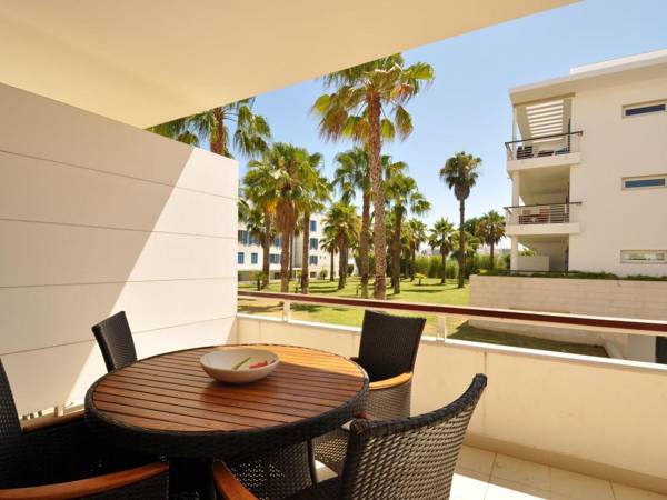 Excellent 1 bedroom ground floor apartment at the Marina de Lagos