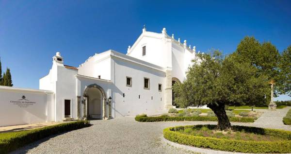 Convento do Espinheiro Historic Hotel & Spa