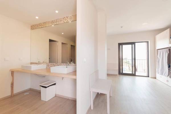 WOT Ericeira Surf Hostel