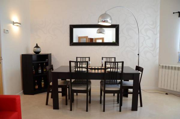 The Sea at Your Fingertips