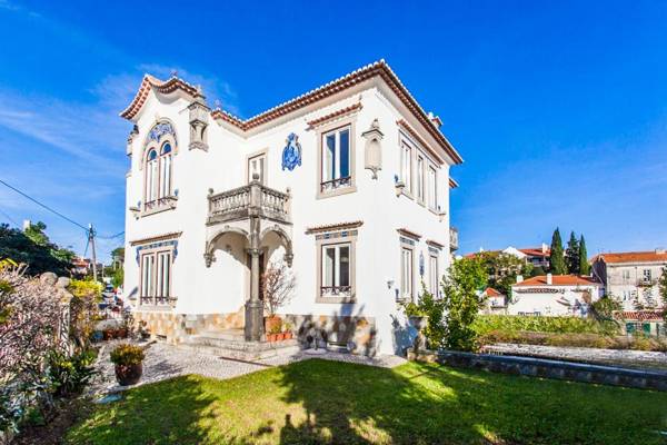 The Salty Pelican Beach Retreat