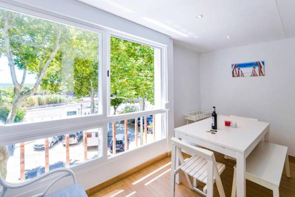 Carcavelos Beach & Business by The Portuguese Butler