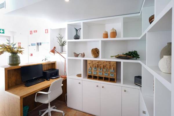 Workspace - Alte Tradition Guest House