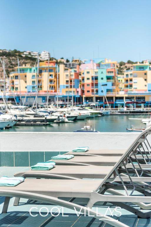 Villa AcquaMarina - 5 bedroom water front villa