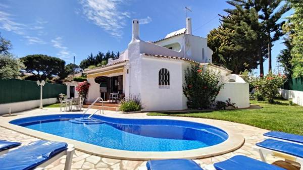 Villa Palmeira Galé Beach