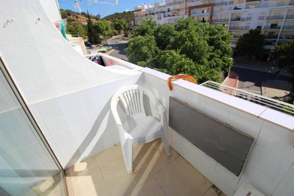 Studio with furnished balcony and wifi at Albufeira