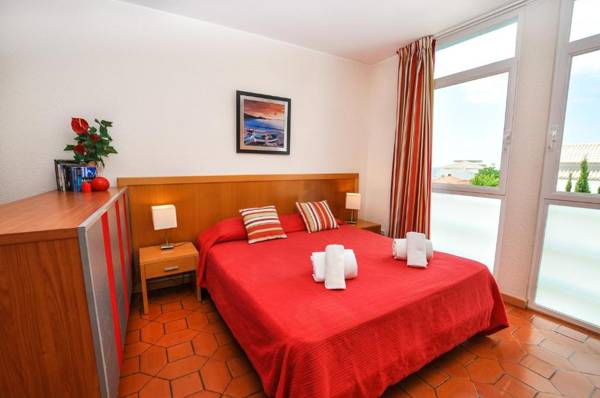 Bay View by OCvillas