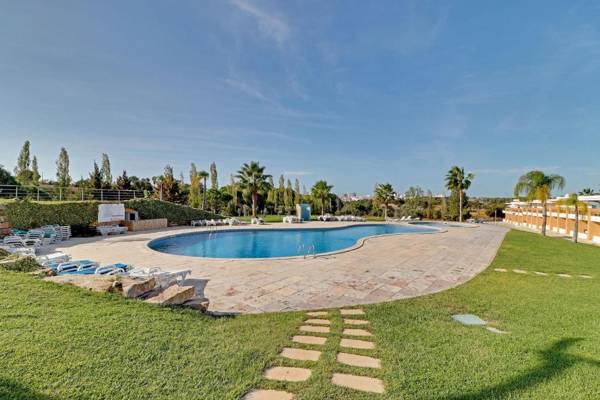 Albufeira Garden Villa With Pool by Homing