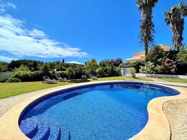 Albufeira Balaia Villa With Private Pool by Homing