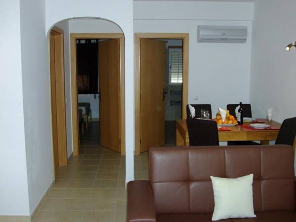 Stunning 1-Bed Apartment in Olhos de Agua