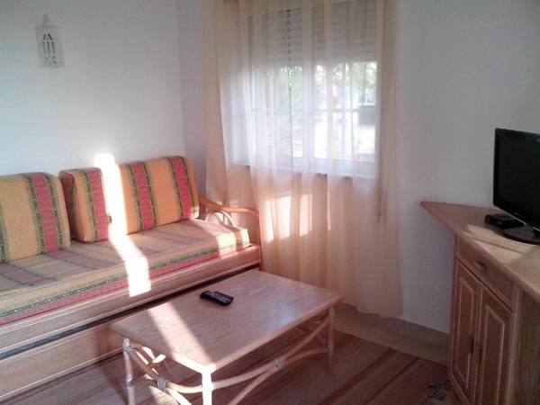 Lovely 1-Bedroom Apartment in Olhos de Agua