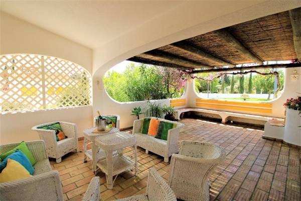 Vilamoura Concept Villa With Pool by Homing