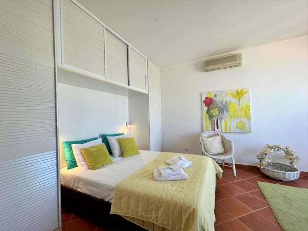 Vilamoura Marina Duplex by Homing