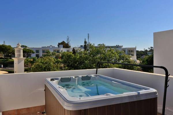 Villa Vale Do Lobo 2 - 3 bedroom Townhouse Perfect for Families- Close to amenities