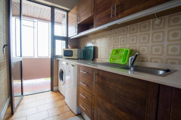 Cliff View Apartment