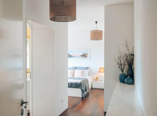 Infinity House Beach and Mountain