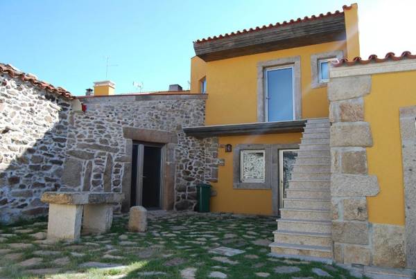 Curral de l Tiu Pino