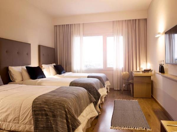 Dazzler by Wyndham Asuncion