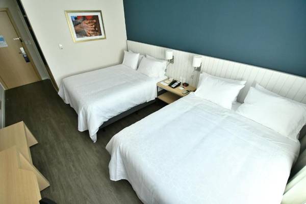 Holiday Inn Express - Asuncion Aviadores an IHG Hotel