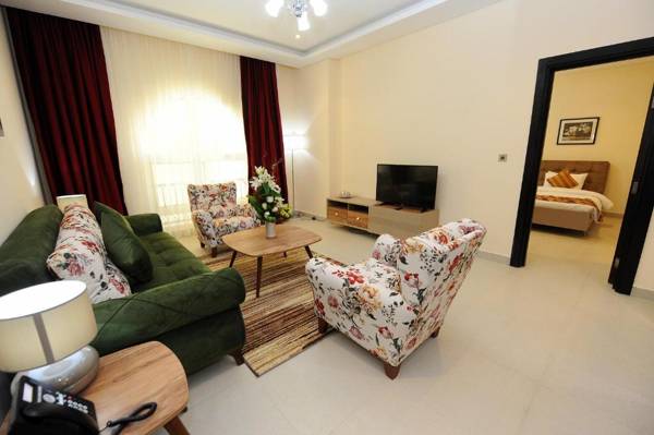 Al Mansour Park Inn Hotel&Apartment