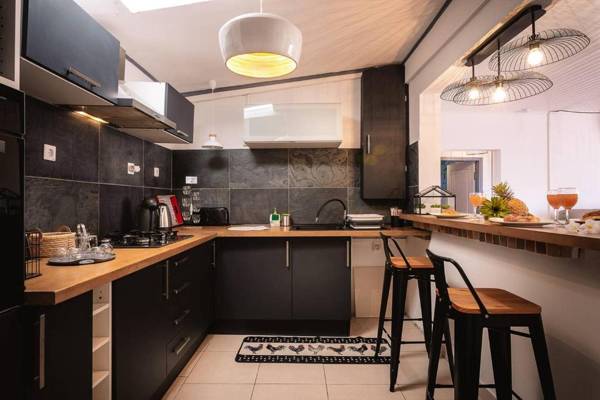 Maison de 2 chambres avec vue sur la mer piscine privee et jacuzzi a Saint Pierre