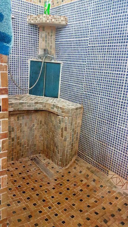 Maison de 3 chambres avec jardin clos et wifi a Saint Gilles les Bains a 1 km de la plage