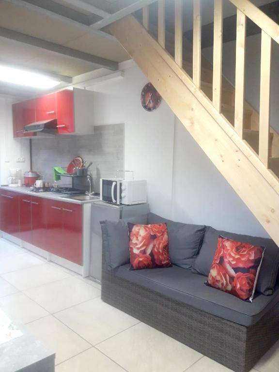 Appartement d'une chambre avec jardin clos a Saint Benoit