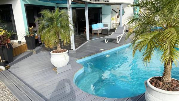 Appartement de 2 chambres avec piscine privee jardin clos et wifi a Saint Pierre
