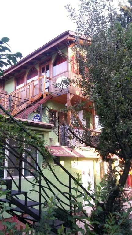 Transylvania Cowboy Cottage