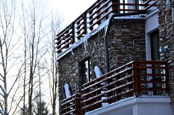 Oblique - Forest & Spa