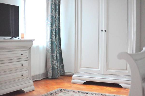 Conrad Haas Apartment