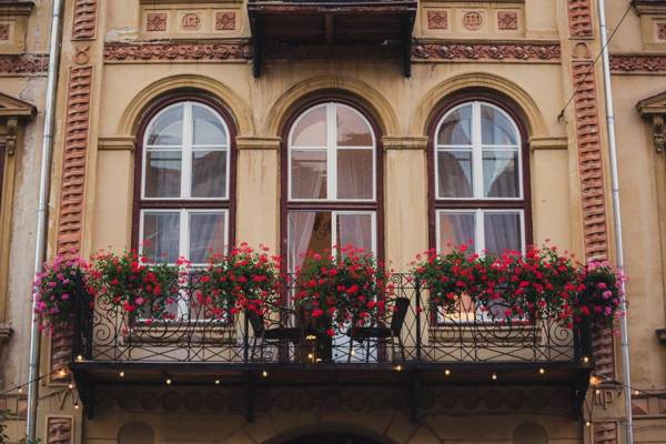 St Andrew's Balcony Apartment