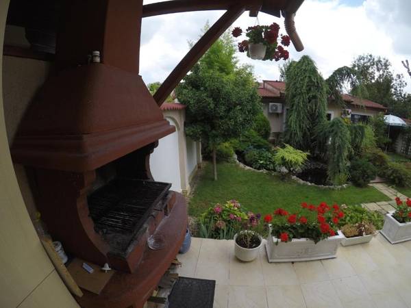 Cristi's Rooms - Pensiune