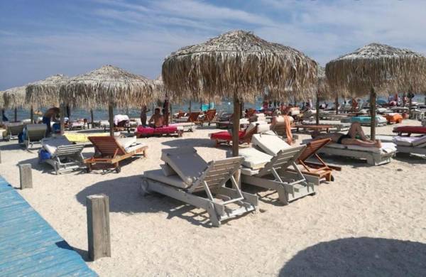 Summerland Seaview Apartments