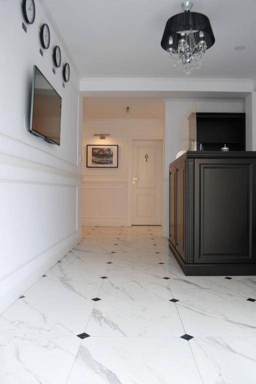 Krystal Boutique Mansion