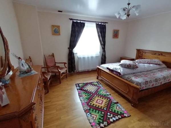 Pensiunea Casa Fierarul din Bucovina