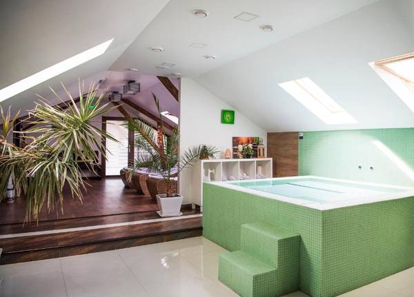 Pensiunea Un Baiat si o Fata