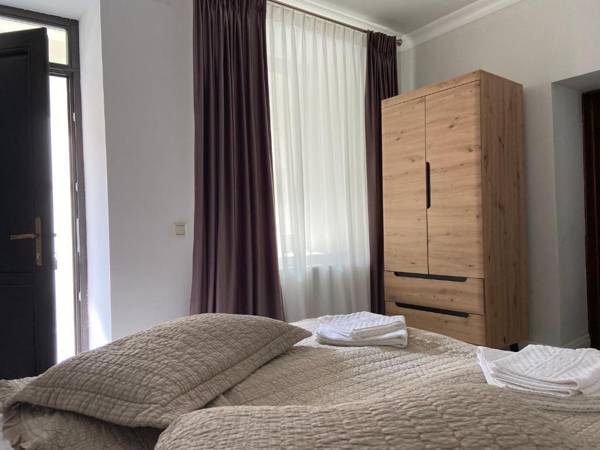 Maisonette Apartments