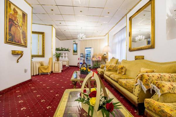 Hotel Carpati Imparatul Romanilor