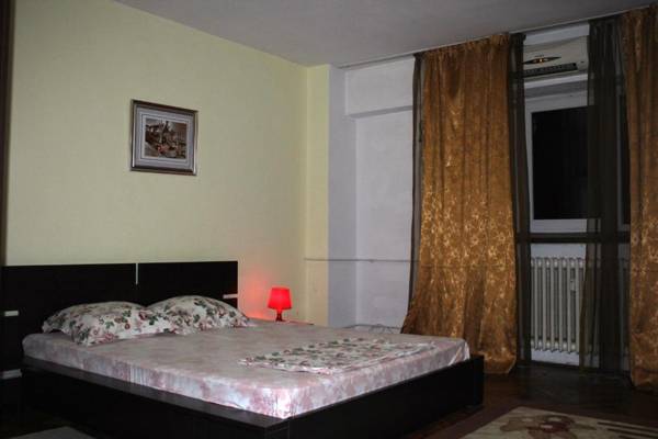 Modern apartment city center 2